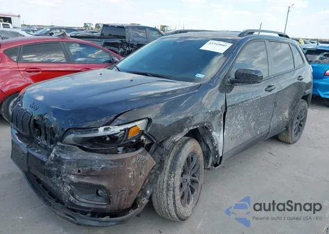 2023 Jeep Cherokee Altitude Lux 4X4 from USA, damaged, VIN 1C4PJMMB4PD110714